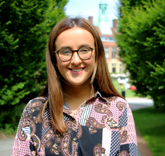 clara priestley headshot